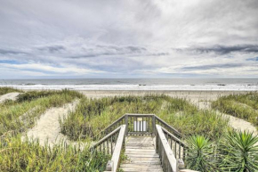 Cozy Ocean Isle Beach Condo, Steps to the Beach!